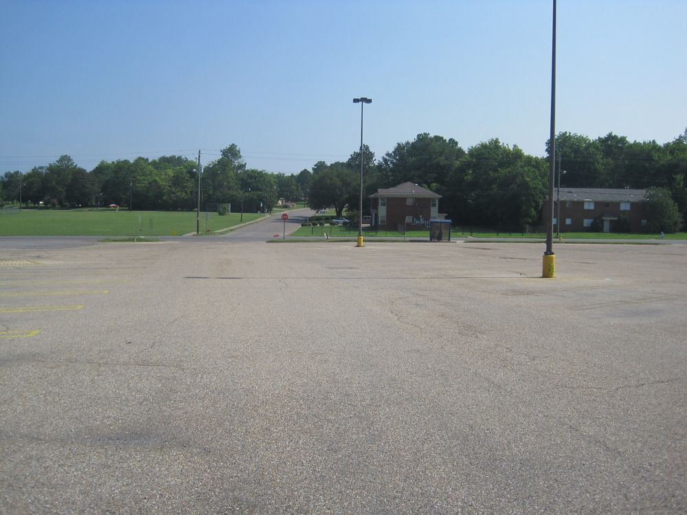 Normandale Shopping Mall / Opportunity Zone: 500-634 East Patton Avenue, Montgomery, AL 36111